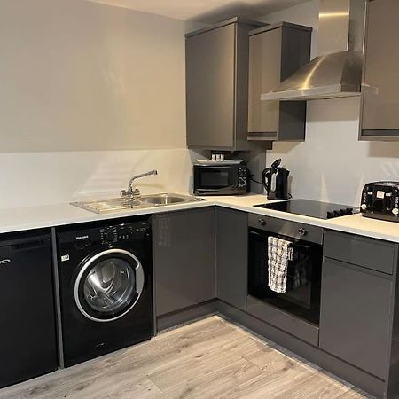 ليفربول Hosted By Ryan - 2 Bedroom Apartment المظهر الخارجي الصورة